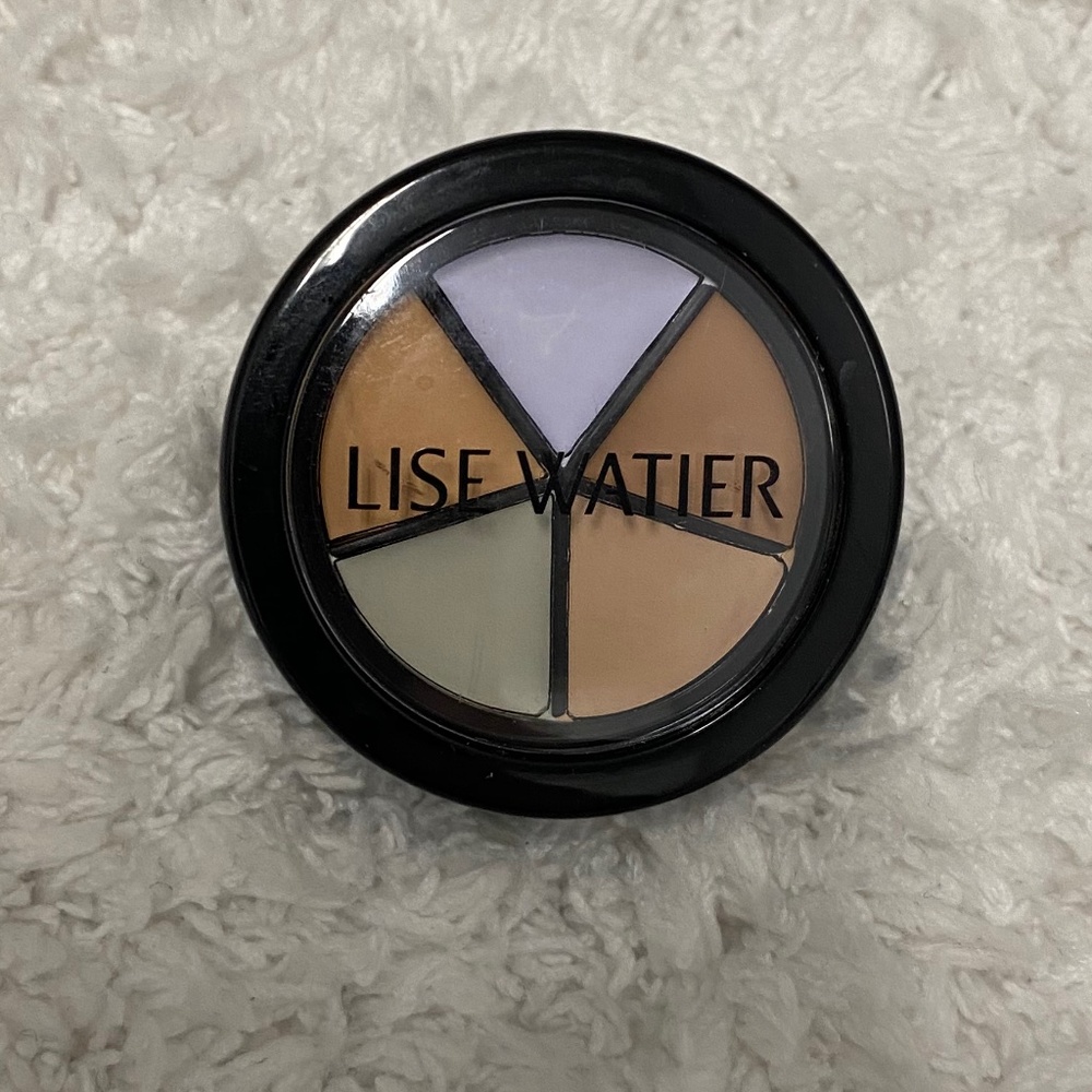 Lise Watier Concealer